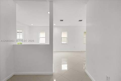 1720 NE 35 Avenue, Homestead FL - photo 14 of 44