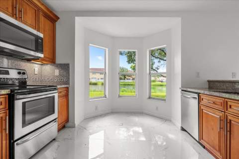 1720 NE 35 Avenue, Homestead FL - photo 7 of 44