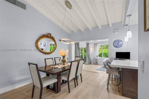 810 Venetia Ave, Coral Gables FL - photo 7 of 45