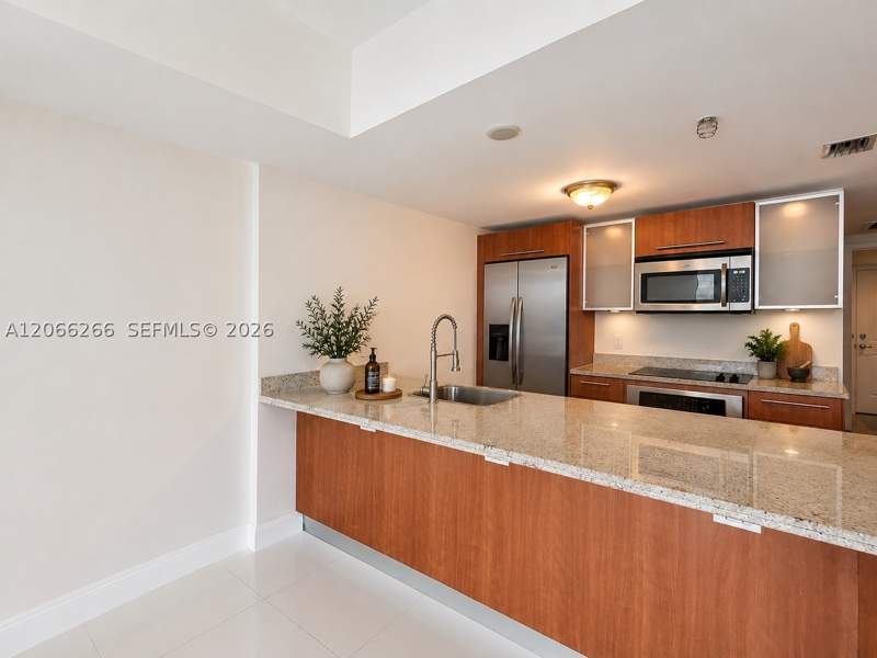 1 bedroom Condominium at 185 SW 7th St 3105, Latitude On The River Con, Miami — photo 3