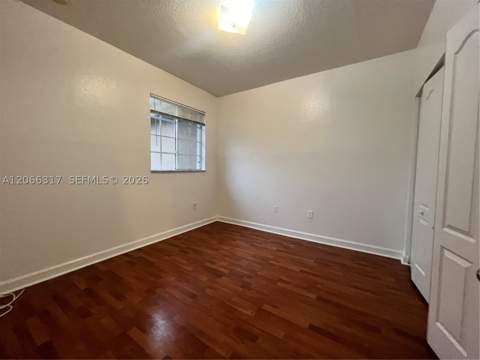 8564 SW 214th Way, Cutler Bay FL - photo 12 of 31