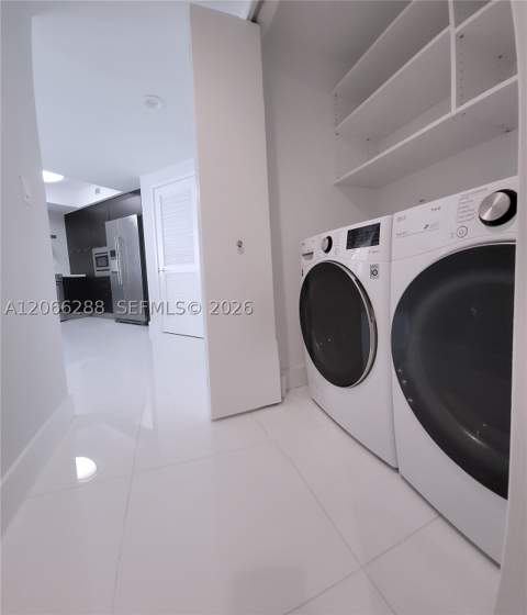 250 Sunny Isles Blvd 3-705, Sunny Isles Beach FL - photo 12 of 33