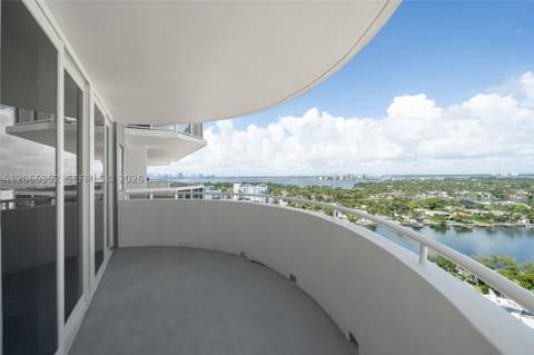 6301 Collins Ave 2307, Miami Beach FL - photo 7 of 34