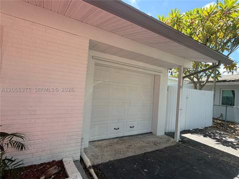 9934 SW 195th St, Cutler Bay FL - photo 10 of 29