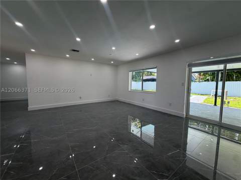 9934 SW 195th St, Cutler Bay FL - photo 12 of 29