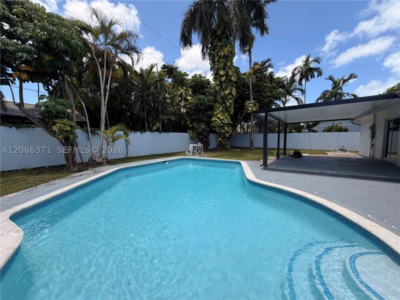 3 bedroom SingleFamilyResidence at 9934 SW 195th St, Bel Aire Sec 3, Cutler Bay — photo 5