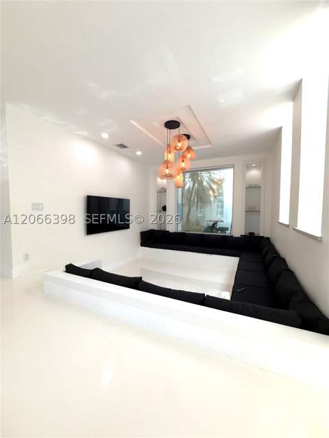 16203 NW 82nd Pl, Miami Lakes FL - photo 15 of 43