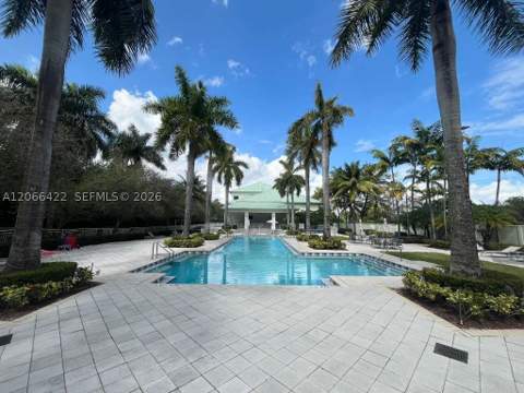 5300 NW 87th Ave 307, Doral FL - photo 10 of 17