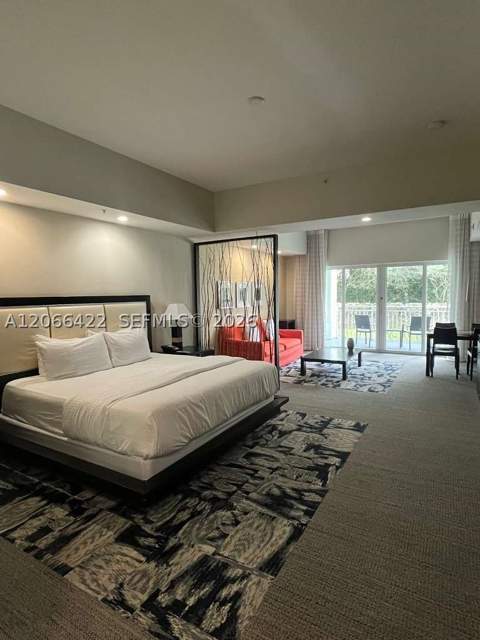 5300 NW 87th Ave 307, Doral FL - photo 9 of 17