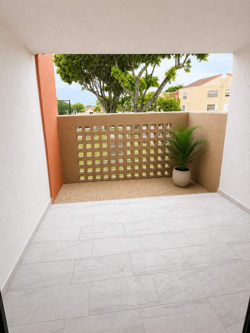 2 bedroom Condominium at 10229 NW 9th St Circle 103, West Fontaine Condo, Miami — photo 4