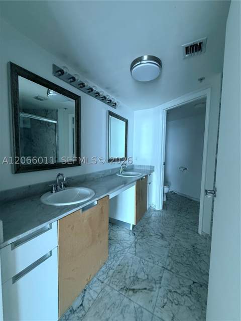 1881 79th St Cswy 401, North Bay Village FL - photo 15 of 21