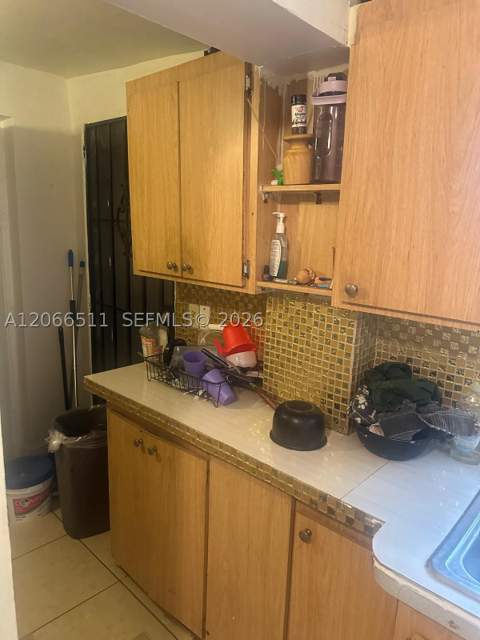 1980 Service Rd, Opa Locka FL - photo 9 of 21