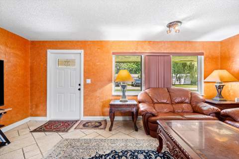 5811 SW 53rd Terrace, Davie FL - photo 6 of 41