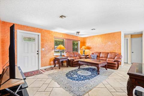 5811 SW 53rd Terrace, Davie FL - photo 7 of 41