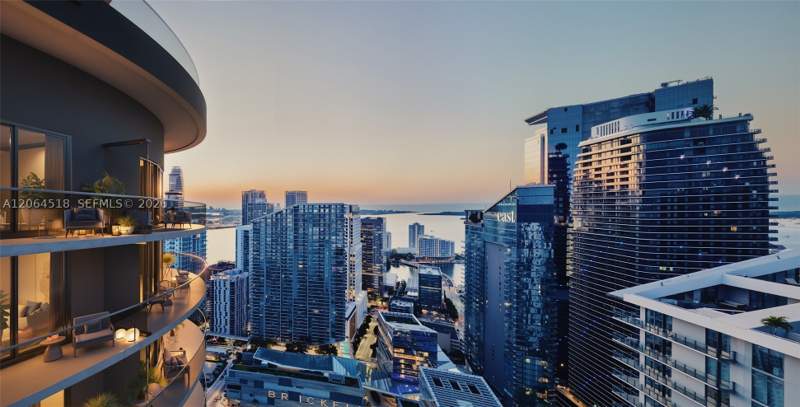 1 bedroom Condominium at 690 SW 1 Avenue 1608, The Standard Residences, Miami — photo 2