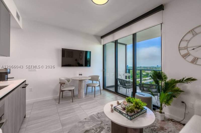 1 bedroom Condominium at 580 72nd St 1203, 72 park Condo, Miami Beach — photo 2
