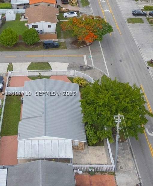 4 bedroom SingleFamilyResidence at 3685 W 9th Ave, Kraftlawn, Hialeah — photo 2