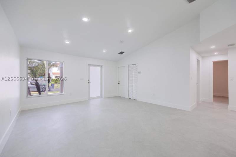 3 bedroom SingleFamilyResidence at 21505 SW 89th Path, Precious Homes At Lakes B, Cutler Bay — photo 4