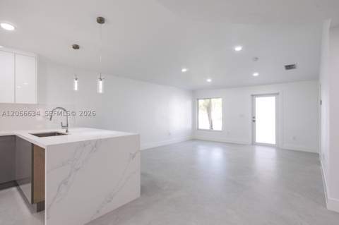 21505 SW 89th Path, Cutler Bay FL - photo 9 of 23
