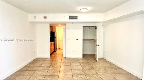 1750 N Bayshore Dr 2607, Miami FL - photo 6 of 22