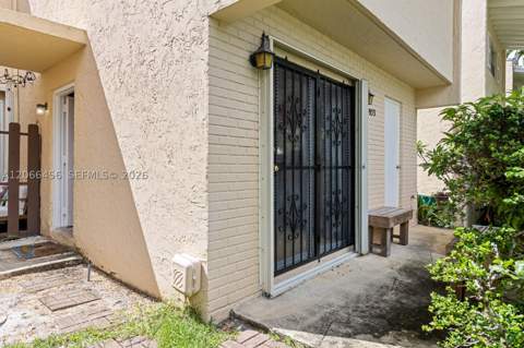 8953 NE 4th Ave Rd 8953, Miami Shores FL - photo 13 of 17