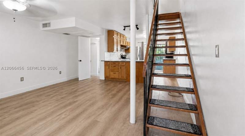 2 bedroom Townhouse at 8953 NE 4th Ave Rd 8953, Shores Villas Condo Bldg, Miami Shores — photo 4