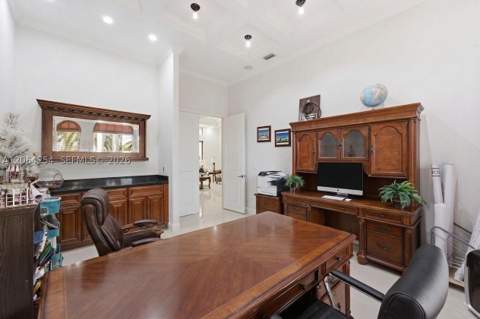 10181 NW 131st St, Hialeah Gardens FL - photo 16 of 49