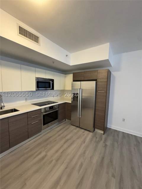 1010 SW 2nd Ave 607, Miami FL - photo 7 of 58