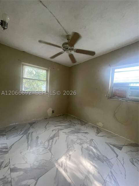 14241 NW 23rd Pl, Opa Locka FL - photo 15 of 25