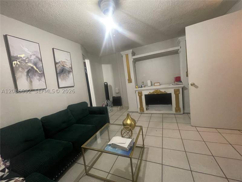 5 bedroom SingleFamilyResidence at 14241 NW 23rd Pl, Gerald Estates, Opa Locka — photo 4