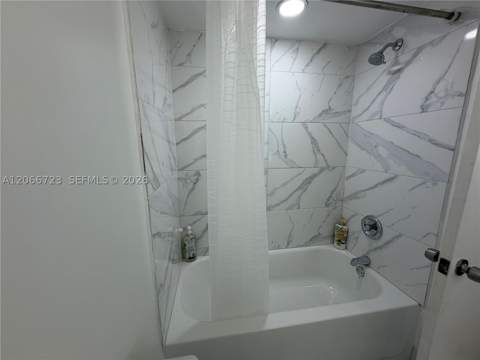 18031 Biscayne Blvd 601, Aventura FL - photo 14 of 18
