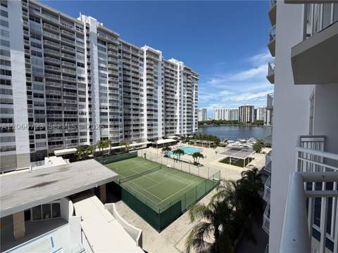 18031 Biscayne Blvd 601, Aventura FL - photo 18 of 18