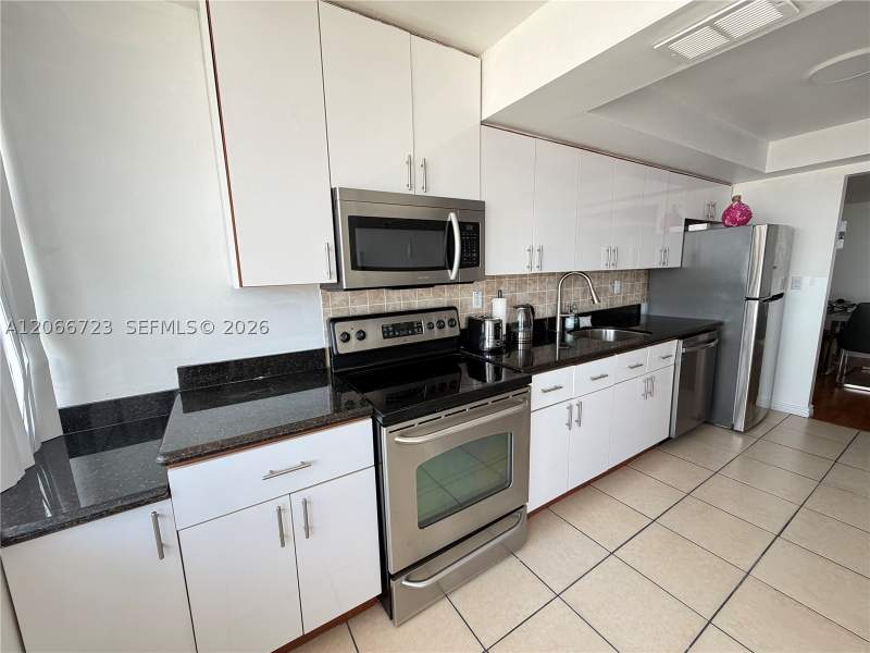 2 bedroom Condominium at 18031 Biscayne Blvd 601, Del Prado Marina, Aventura — photo 2