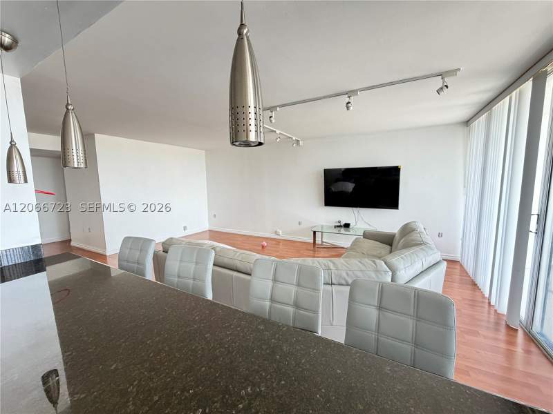 2 bedroom Condominium at 18031 Biscayne Blvd 601, Del Prado Marina, Aventura — photo 4