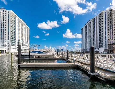 17301 Biscayne Blvd 1004, North Miami Beach FL - photo 17 of 33
