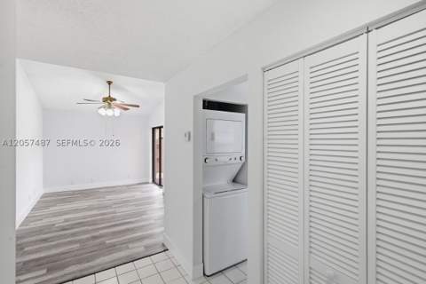 6473 NW 170th Ln, Hialeah FL - photo 10 of 24