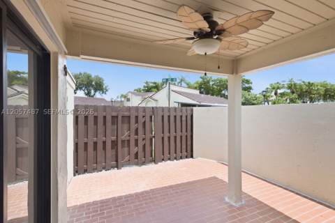 6473 NW 170th Ln, Hialeah FL - photo 19 of 24