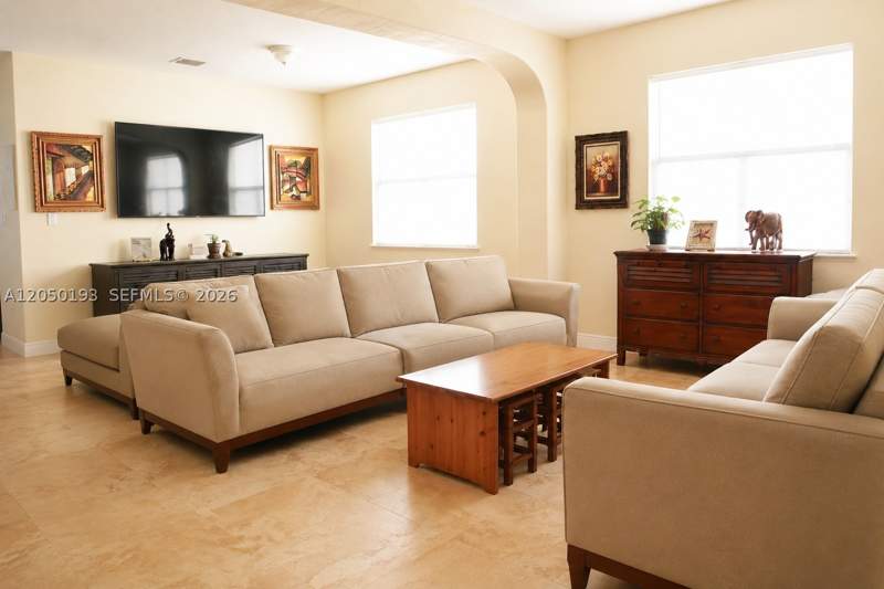 4 bedroom SingleFamilyResidence at 16474 SW 84th St, Kendalland, Miami — photo 3