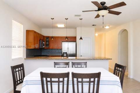 16474 SW 84th St, Miami FL - photo 6 of 25