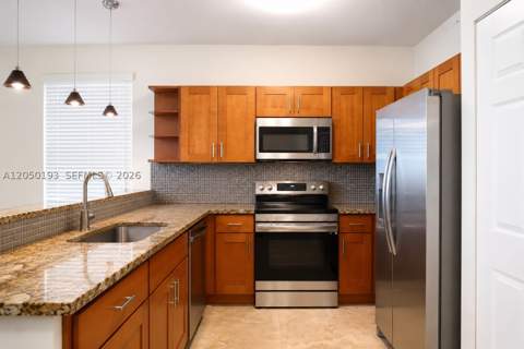 16474 SW 84th St, Miami FL - photo 7 of 25