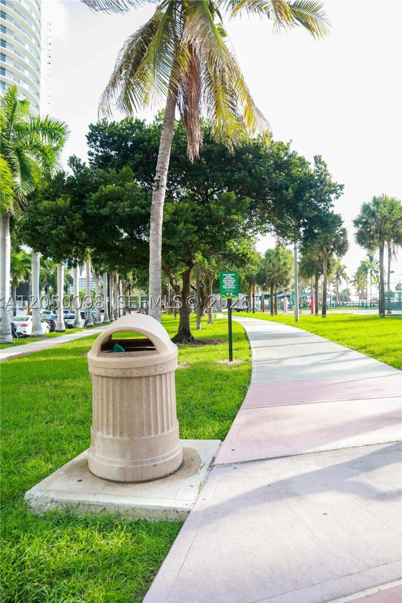 1 bedroom Condominium at 1750 N Bayshore Dr 3411, Opera Tower Condo, Miami — photo 5