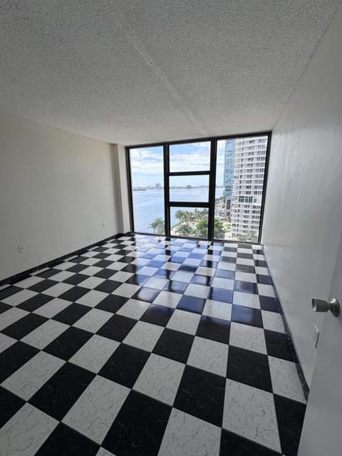 600 NE 36th Street 1112, Miami FL - photo 20 of 34