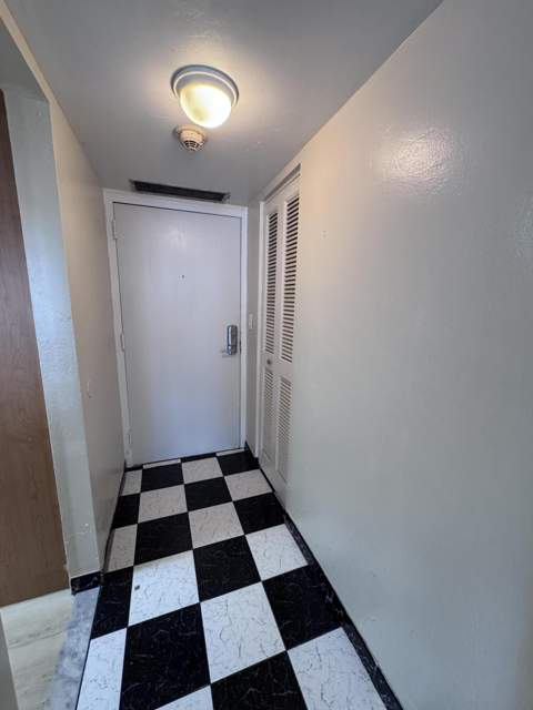 600 NE 36th Street 1112, Miami FL - photo 8 of 34