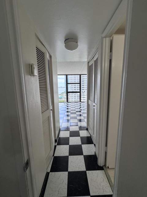 600 NE 36th Street 1112, Miami FL - photo 9 of 34