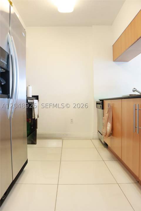 1750 N Bayshore Dr 3611, Miami FL - photo 11 of 27