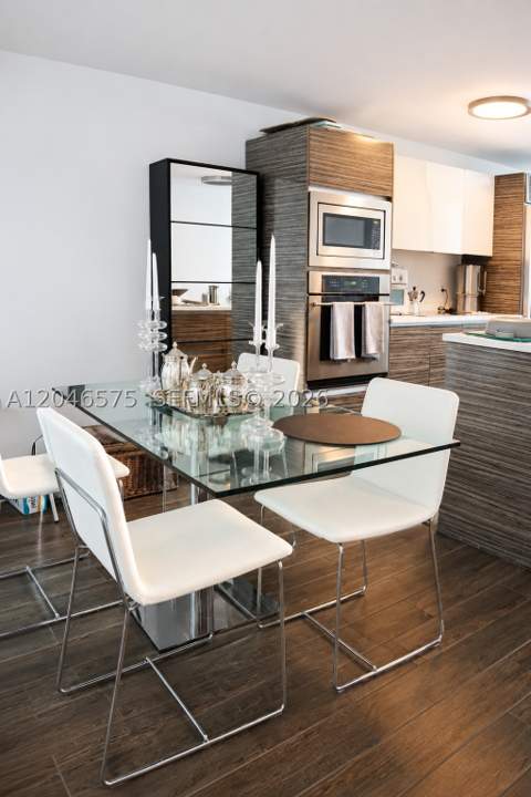460 NE 28th St 802, Miami FL - photo 9 of 22
