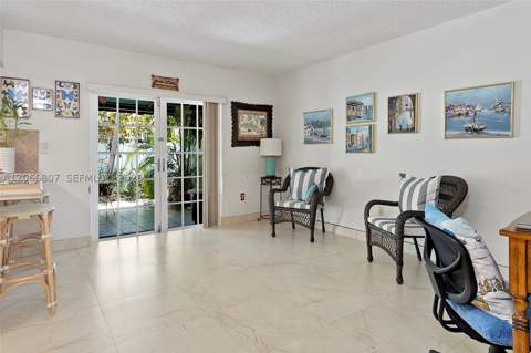 12055 SW 19th Ln 227, Miami FL - photo 13 of 39