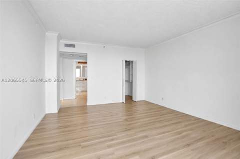 20281 E Country Club Dr 1801, Aventura FL - photo 8 of 76