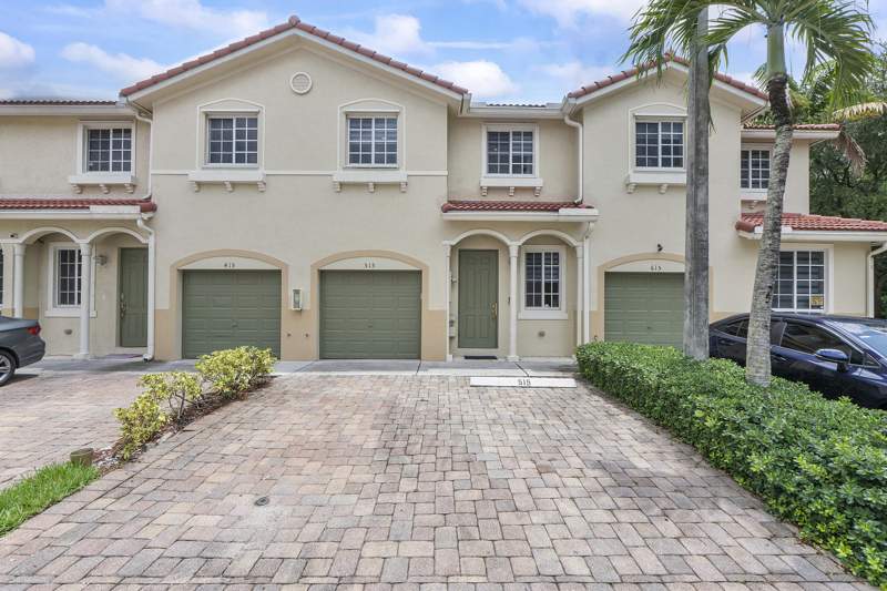 3 bedroom Townhouse at 21429 NW 13th Court #515, Majorca Isles I Condo, Miami Gardens — photo 4