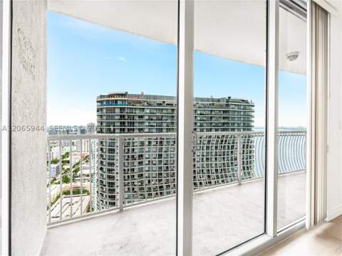 1750 N Bayshore Dr Ph-5309, Miami FL - photo 11 of 19